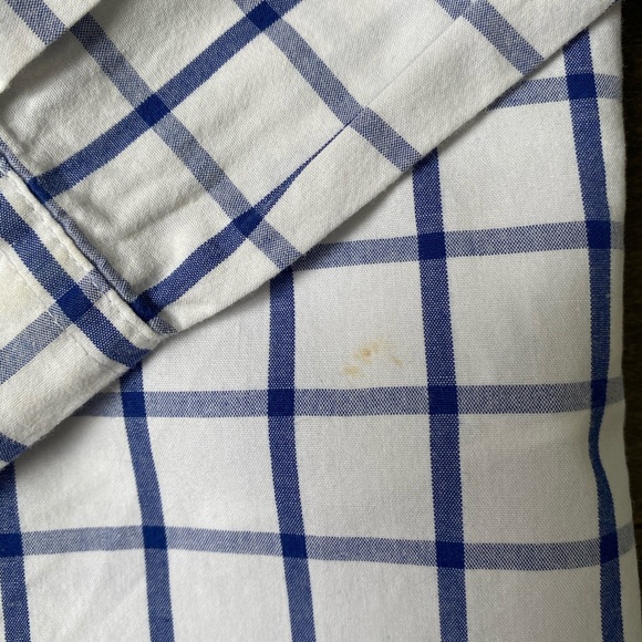 Tommy Hilfiger boys button down shirt. Size S. - Picture 5 of 5